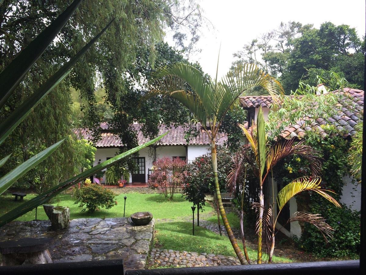 Hotel Hacienda Baza Tibana Exterior photo