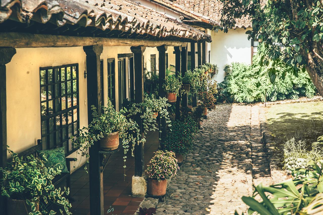 Hotel Hacienda Baza Tibana Exterior photo
